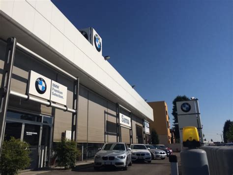 Sarma Spa concessionaria auto BMW a Saronno.